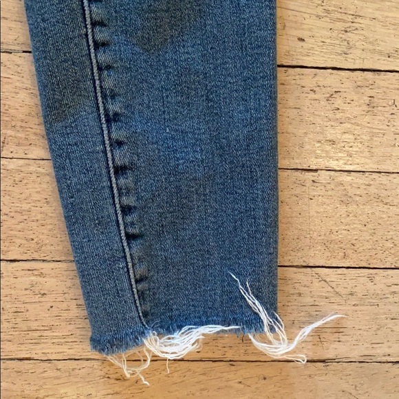 Frame Distressed Skinny Jeans - Picture 10 of 15